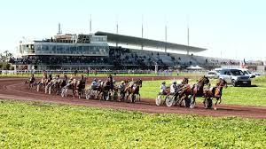 PRONOSTIC JVFE PMU ARL1 DU LUNDI 18 MAI 2026 MARSEILLE-BORELY – PRIX LOUIS BRUNET 16 CONCURRENTS – 4ème COURSE – PLAT 50 900 EUROS ( ENV. 33 500 000 F CFA ) – 2 000 METRES