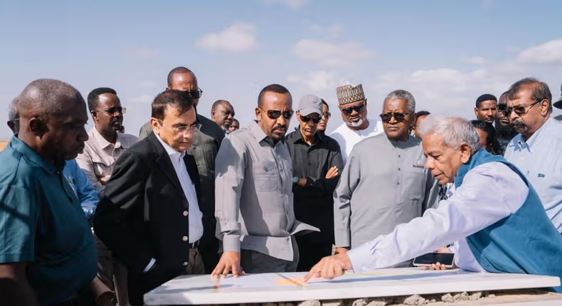 Éthiopie : Dangote porte son investissement dans l’usine d’engrais de 3 millions de tonnes à 4 milliards de dollars, incluant de nouveaux projets de centrales électriques et de pipelines,un complexe industriel en cours de développement