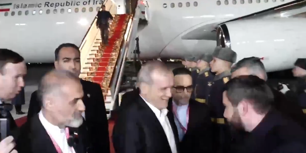 Le président iranien est arrivé en Russie, où il doit rencontrer son homologue russe, Vladimir Poutine