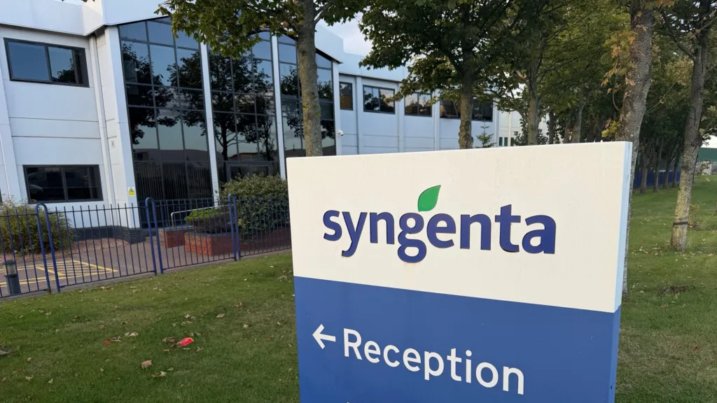Écosse : la multinationale de l’agrochimie Syngenta a annoncé un projet de fermeture de son usine chimique de Grangemouth, menaçant directement 377 emplois