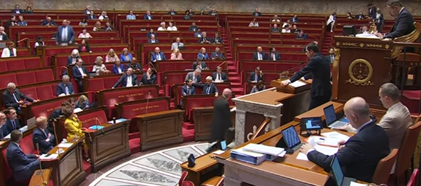 France : l’examen en commission des finances du projet de loi de finances (PLF) pour 2027 a abouti à un rejet massif de sa partie « recettes » par 33 voix contre et seulement 3 pour